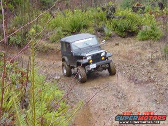 Jeep goin' up a steep hill (5 pics)