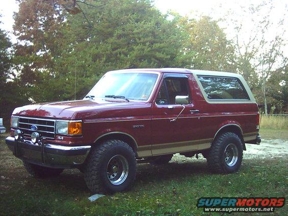 old picture from when i first got the bronco