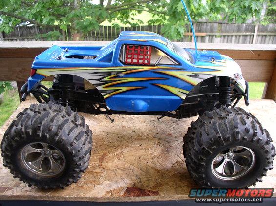 aftershock.jpg My Team Losi Aftershock Nitro truck soon to be getting a Bronco body.