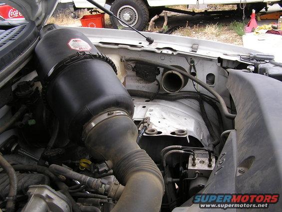 misc-057.jpg Removing air box