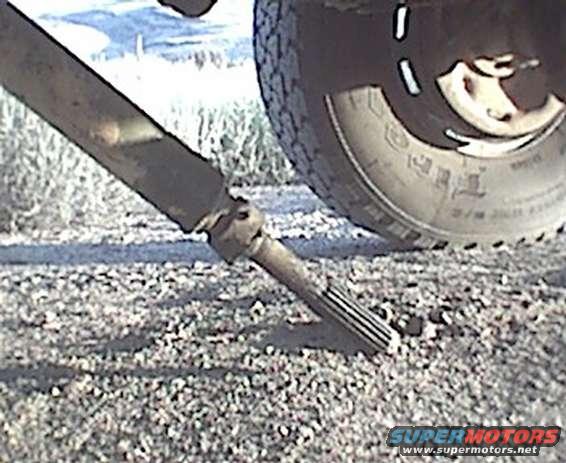 bro6.jpg 3rd drive shaft so far