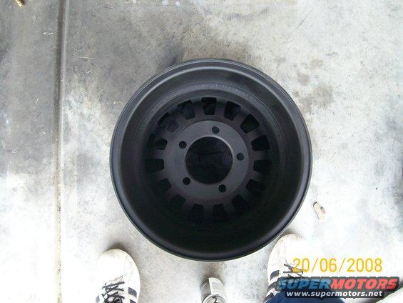 kyles-061.jpg Painted black the insie of the rim for a detail