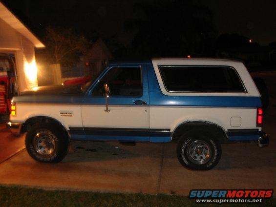 bronco-015.jpg side shot