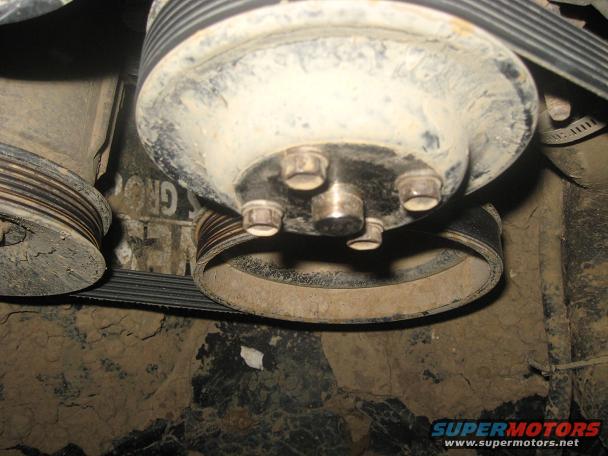 img_1317.jpg fasteners securily fastened