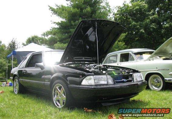 MM.net member Jinxed's blown 93 Mustang, which won Best Mustang at this show. 
