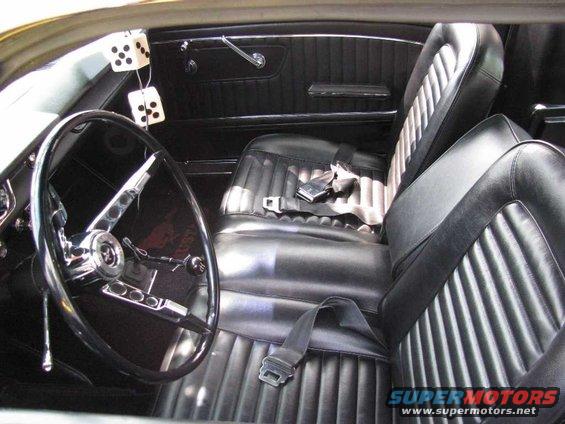 img_3436.jpg When's the last time you saw a bench seat in a Mustang?