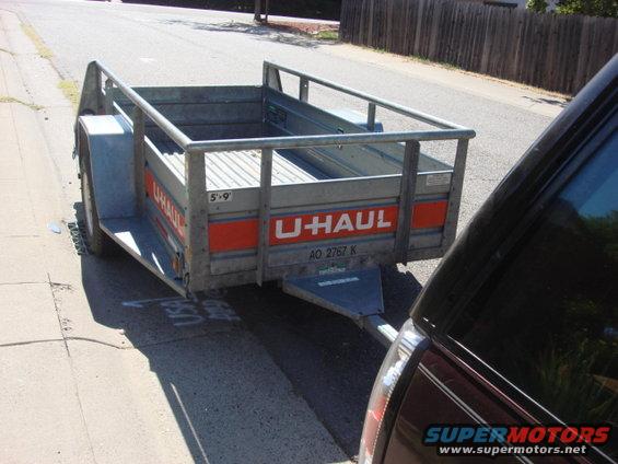 uhaul02.jpg this is a good strong trailer. here it is from the front.