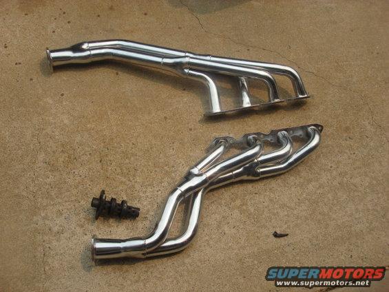 502-headers-09.jpg here is the last shot of the headers out of the box and ready for install.