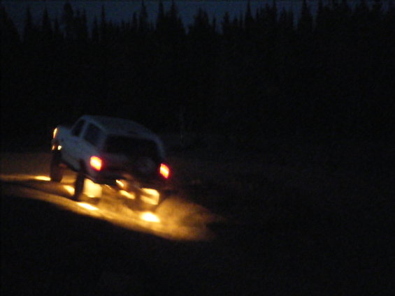 dscf2111.jpg Alvey on Moon Rocks