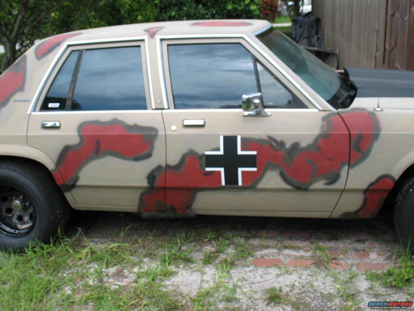 1985 Ford LTD Crown Victoria photo