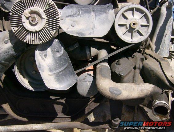 hpim0687.jpg Nice surprise... a factory oil filter re-locater.