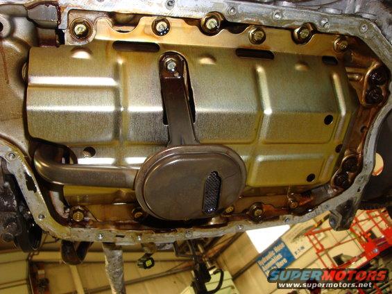 oil pickup. also very clean and no sludge build-up of any kind