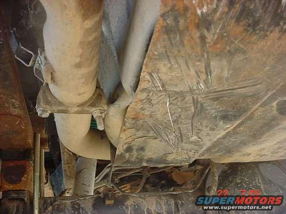 mvc002s.jpg Flexing on the ramp