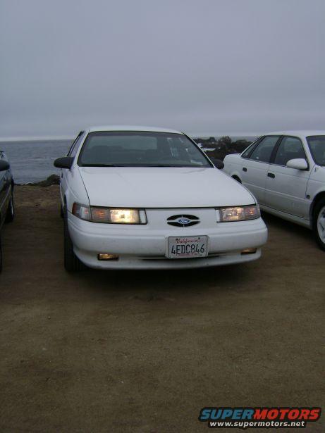 1991 Ford Taurus photo