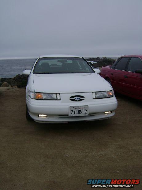 1991 Ford Taurus photo