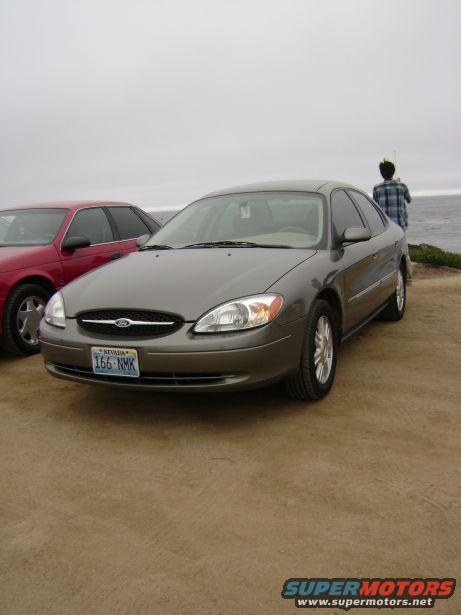 1991 Ford Taurus photo
