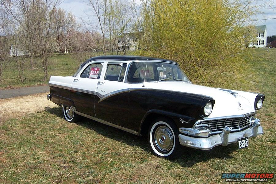1956 Ford Fairlane