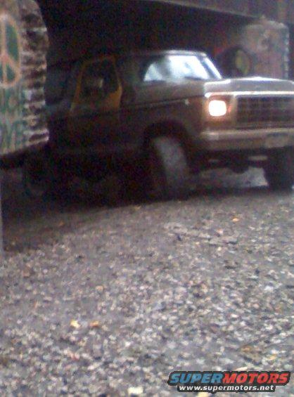 bronco1.jpg 