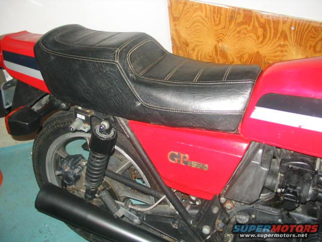 motorcycle-pics.jpg near NOS Kawasaki sport seat