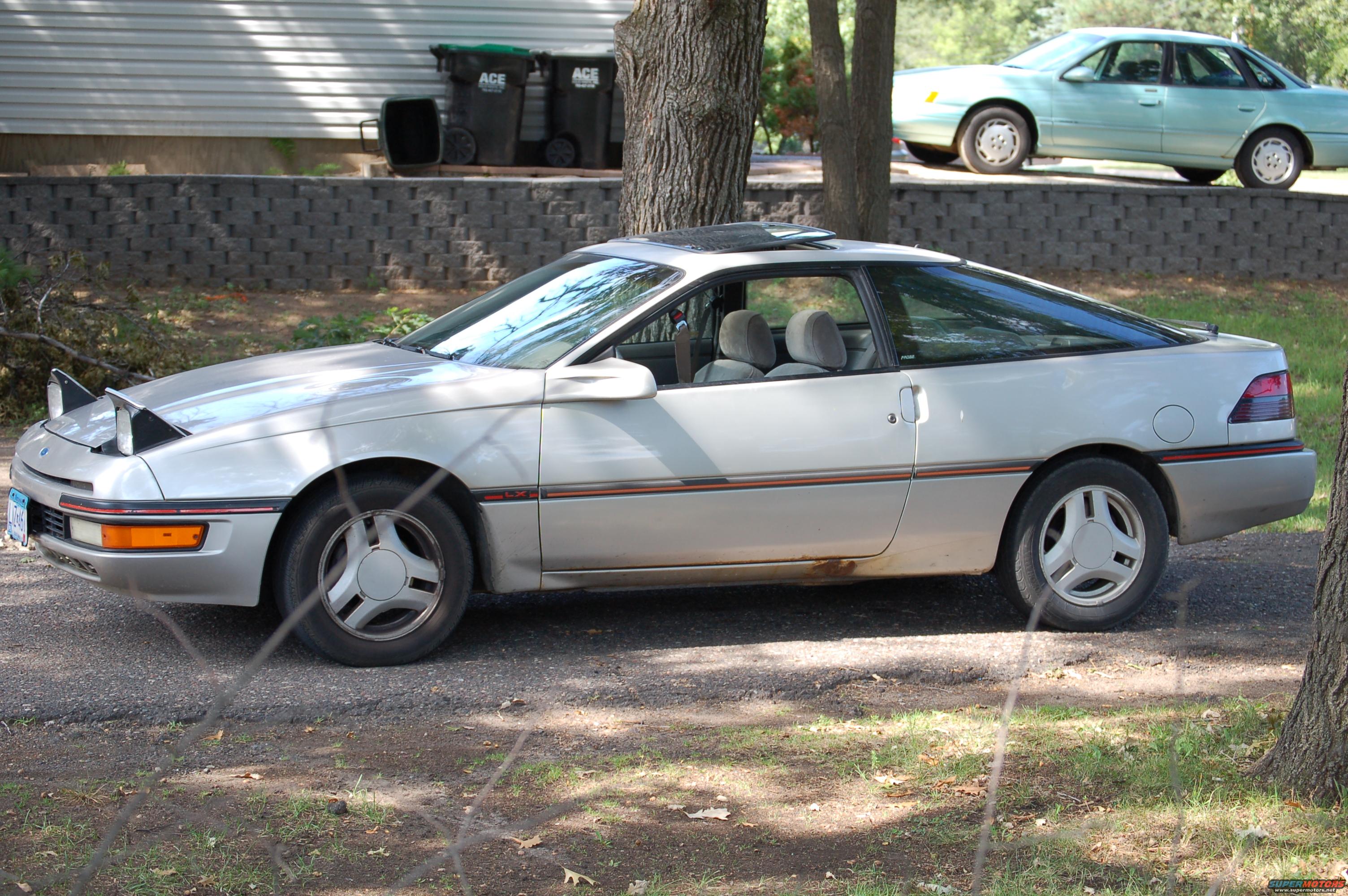 1991 Ford Probe photo