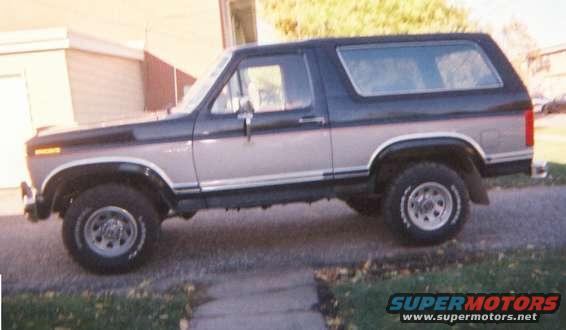 bronco_1.jpg 
