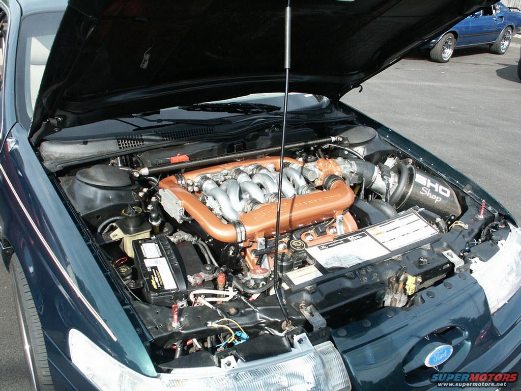 2001 Mercury Grand Marquis photo