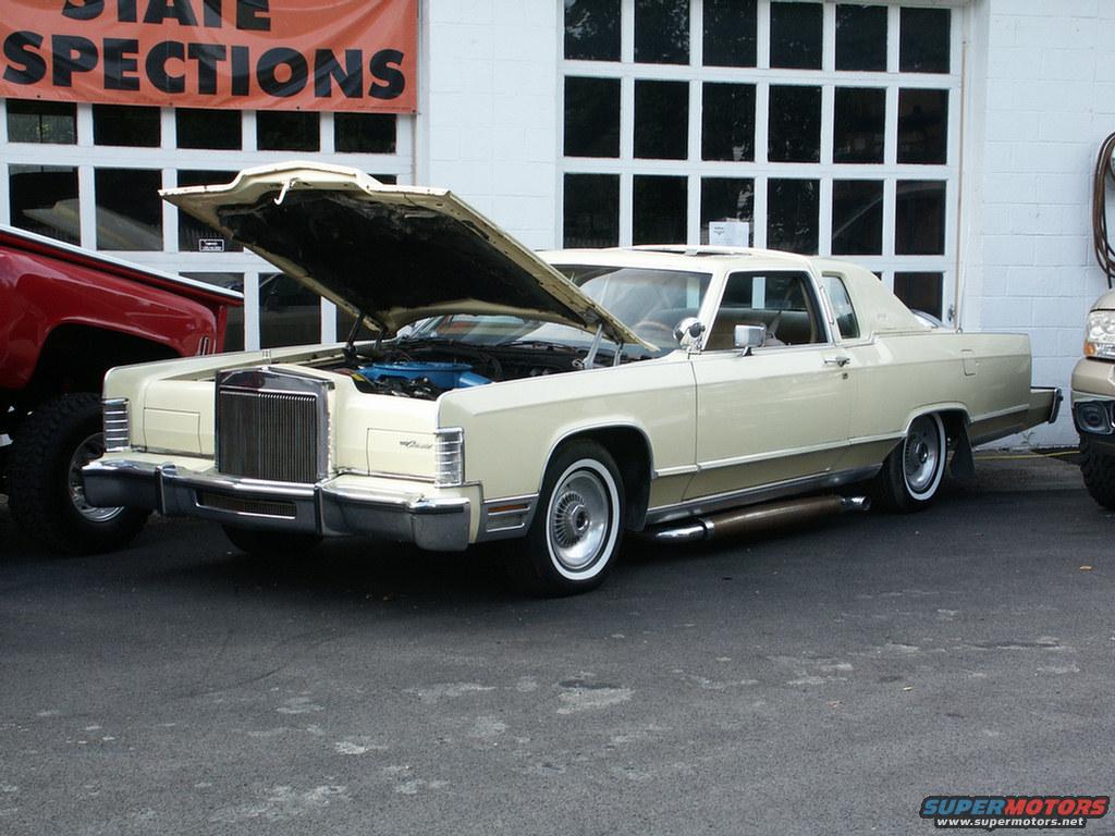2001 Mercury Grand Marquis photo