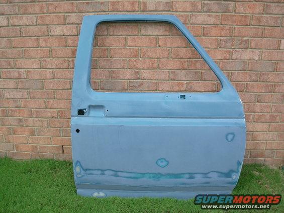 door02.jpg The clearcoat is surprisingly tough - it stood up to the 80-grit sanding better than I thought it would.