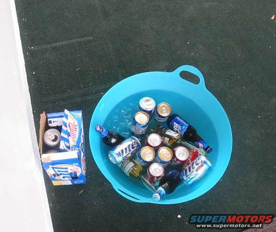 beerbucket.jpg 