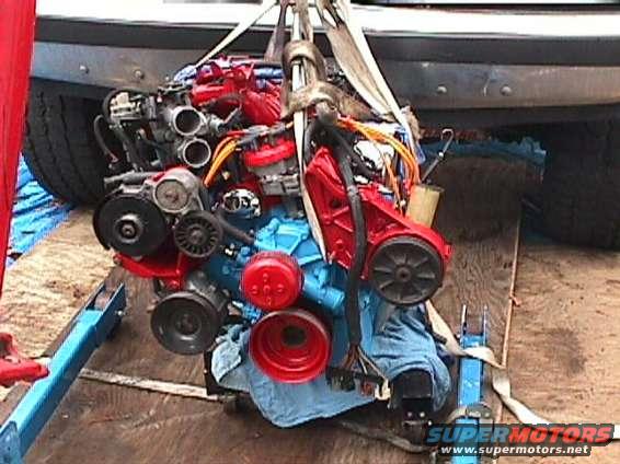 engine_1.jpg Posed to go in - 1