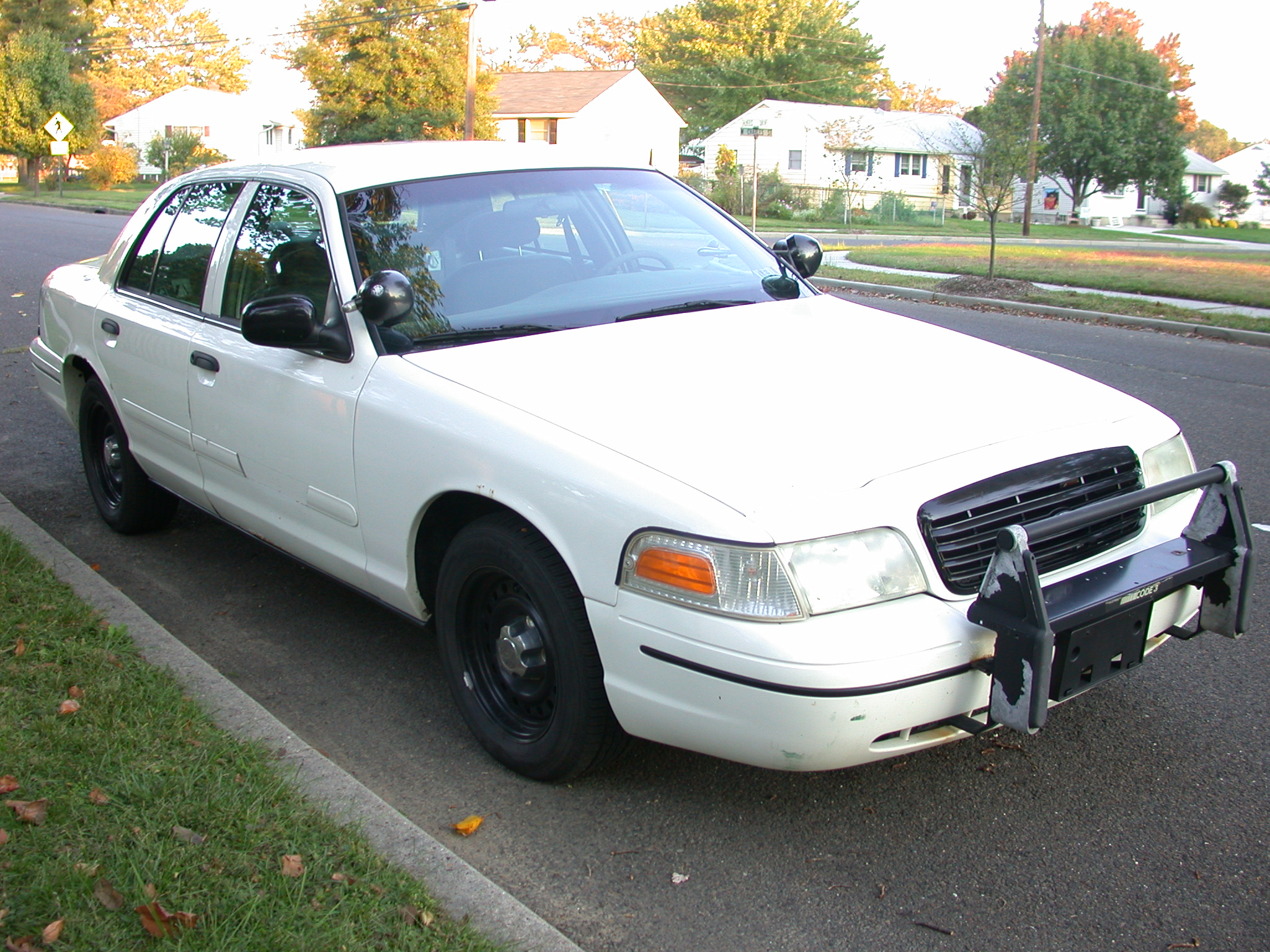 2000 Ford Crown Victoria “P71”