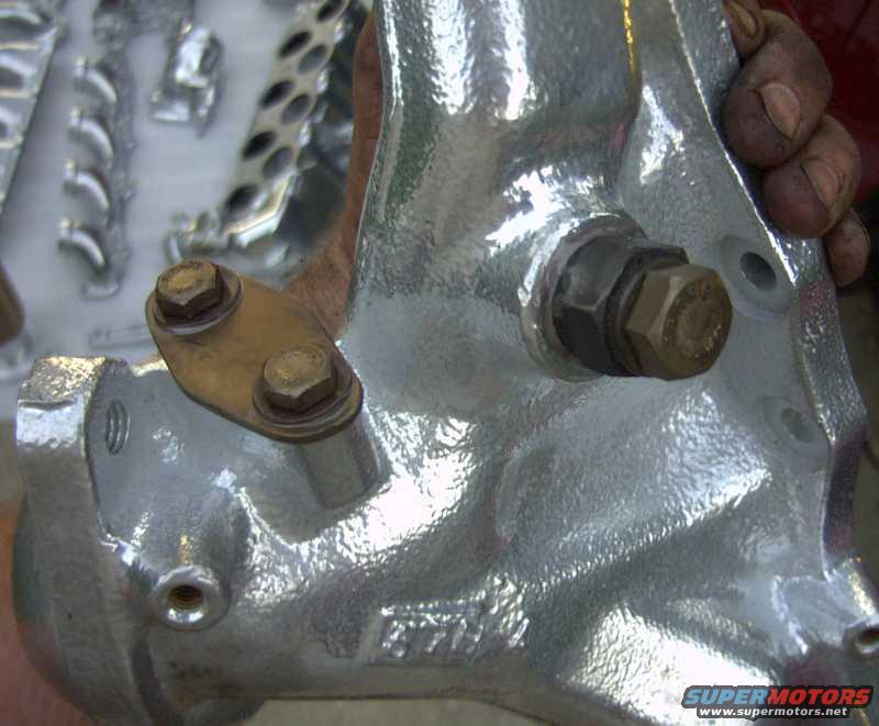 jet-hot-rear-manifold-with-sai-plug-and-egr-block-off-plate-3.jpg 