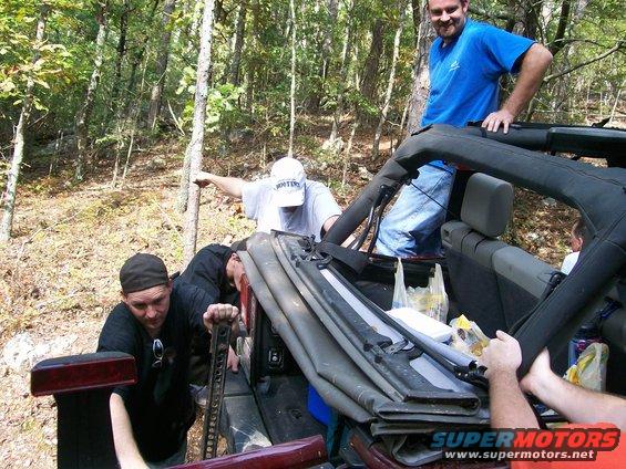 oct2008-008.jpg Trail Tire Change