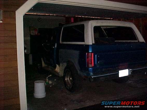 mvc004f.jpg 