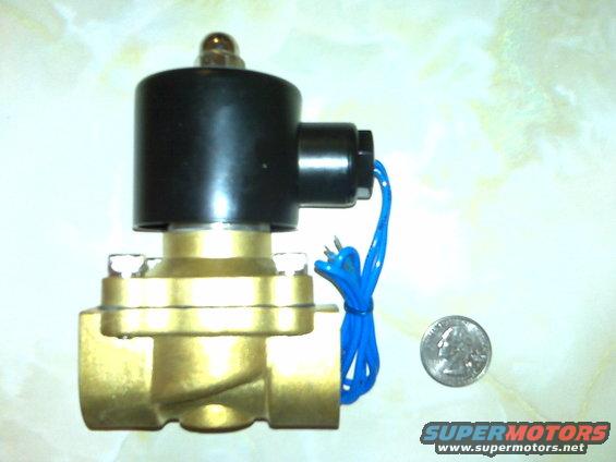 img00025.jpg Yes, that is a Quarter, 3/4" Valve 