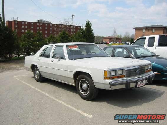 1020201_img.jpg I was hesitant to post the two good exterior shots I have of my car because they have a 4-sale sign in the window.  I don't want to sell my 'Vic at all, but with college bills rolling in faster than my paychecks, I was in a bind to get some money.  Since then, things have worked out, and I think I will get to hold on to my baby for a good while to come. 