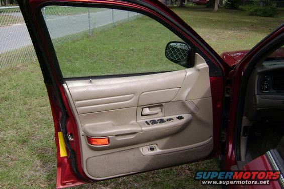 FRONT DRIVERS DOOR