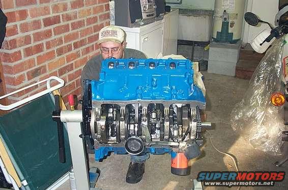 dcp_2535.jpg Painting the Block up.