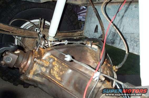 dcp_3554.jpg Rear shock mounts and Ebrake cables.