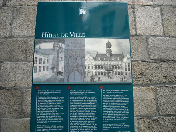 Sign detailing the Hôtel de Ville with historical drawings and text