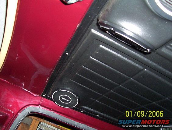 100_1064_00.jpg 