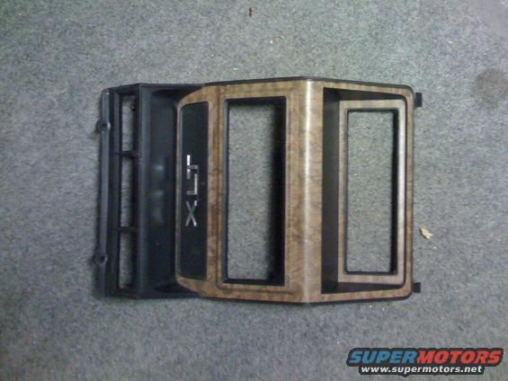 80/86 XLT Radio Bezel