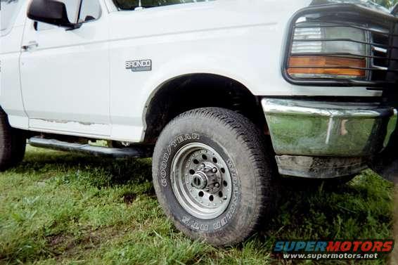 pass_complete_with_wheel.jpg Completed view of passenger side.