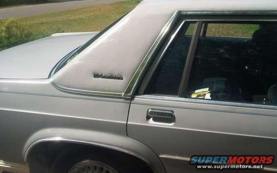 carfinished.jpg Well after a proper clean I decided it was time to protect it.  This is the vinyl roof after a couple coats of Amor All Protectant. It didnt stay that shiny, but it ended up still kinda shiny and looks nice.