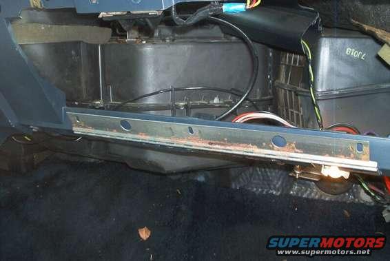 After a lot of work we finaly see the heater core.  All i can say is ford needs to make this easier