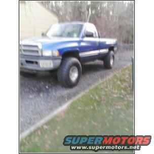 Blue 1995 Dodge 1500 pickup truck, 3q-front view
