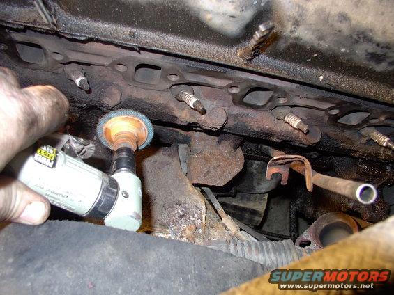 This made removing the old gasket material easy as pie.