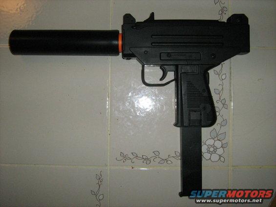 img_0150.jpg Electric MAC10 with Mock Silencer
