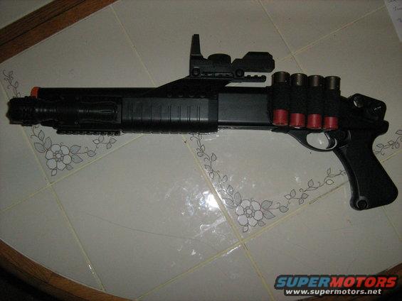 img_0151.jpg Airsoft Shotgun with LED Flashlight and infrared Sight
