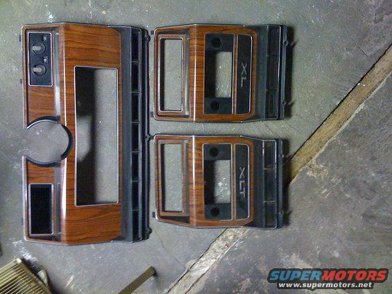 80-82 Ford F-Series and Bronco rosewood bezels